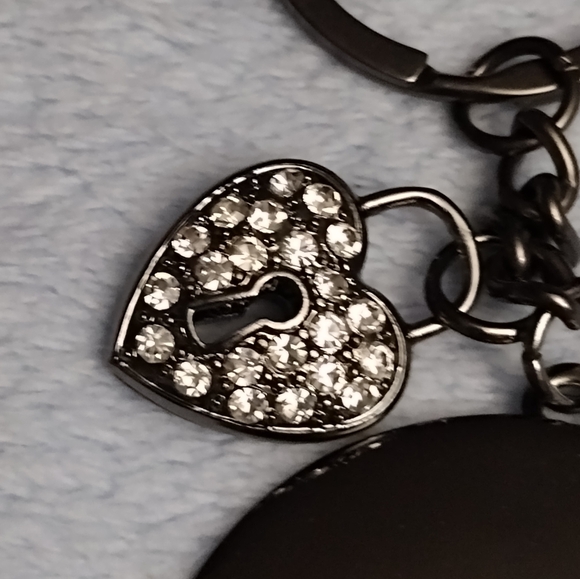 NEW IN BAG BEBE Shiny Bronze KeyRing/Bag Charm with Rhinestone Heart - Picture 4 of 12